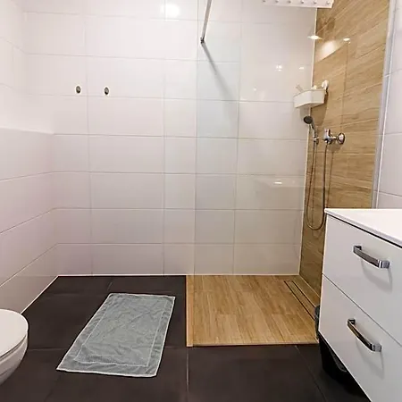 Lejlighedshotel Blomma 3*