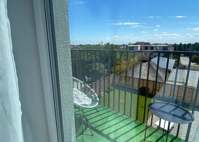 Blomma 3* نيخوجة